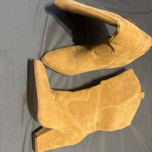 Suede Tan Boots